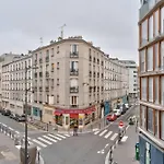 Bright T2 - Near Pere-Lachaise Cemetery
